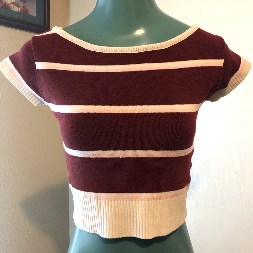 Vintage/Y2K Wet Seal cropped sweater top, M